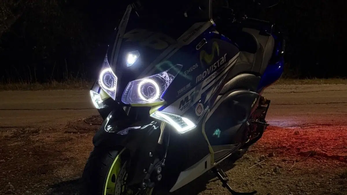Yamaha T-Max 530 Black Max (2012 - 14)  (11)