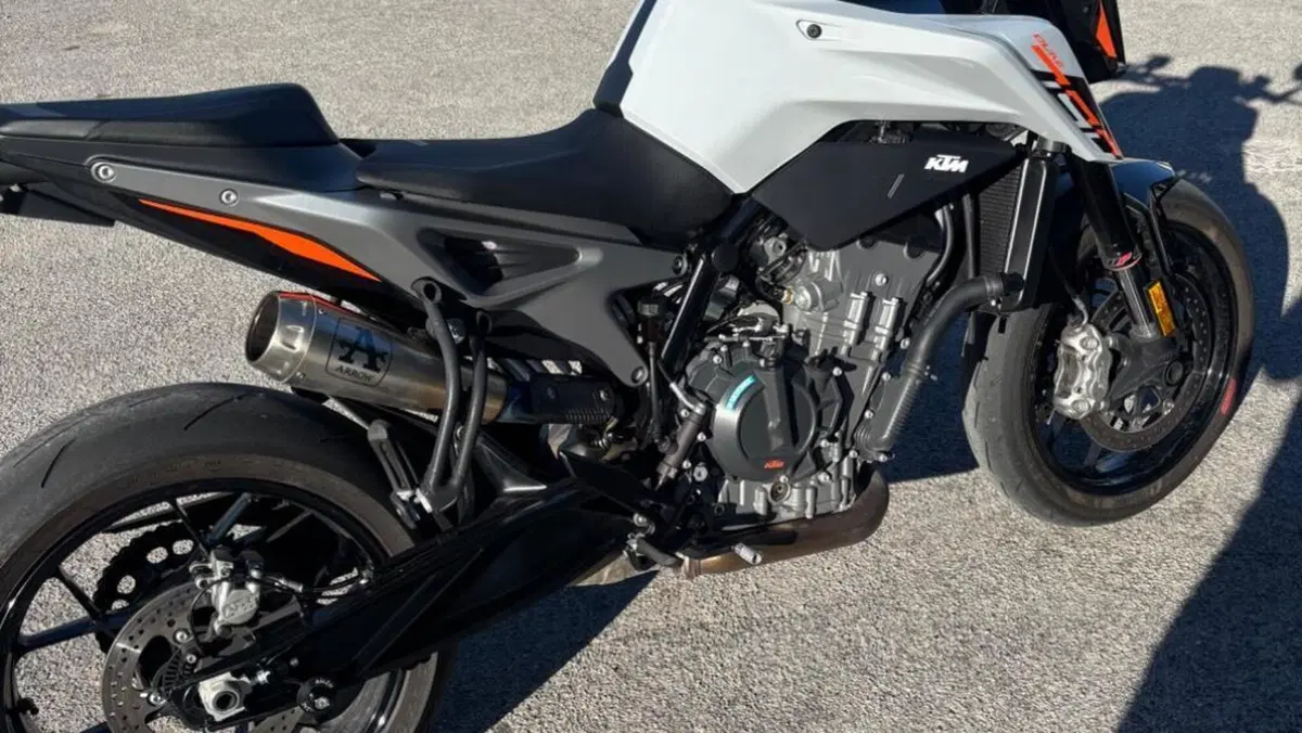 KTM 790 Duke L (2023 - 24)  (3)