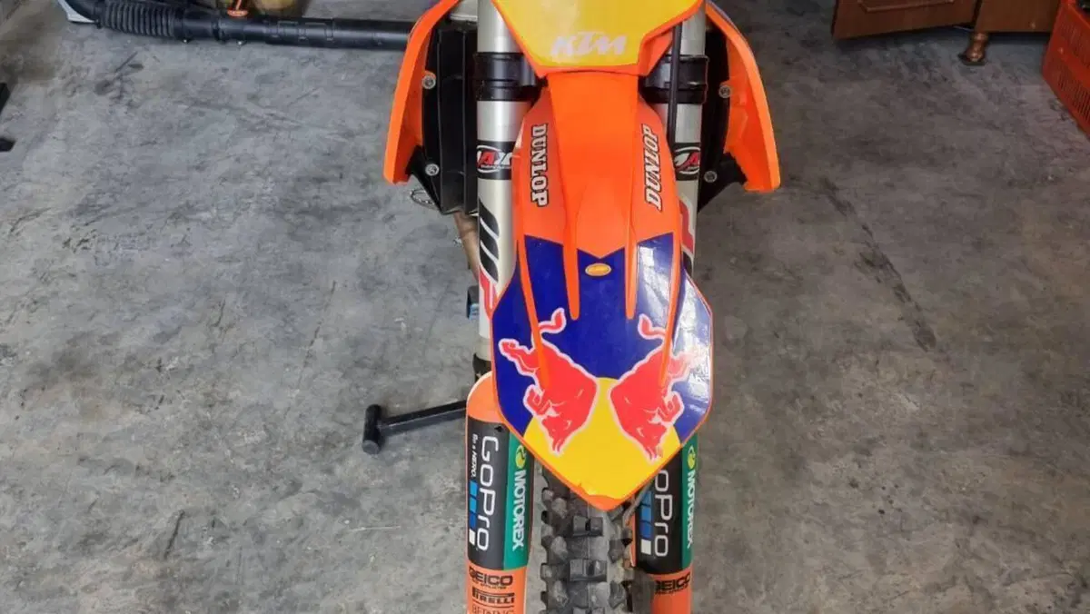 KTM 250 SX-F (2018)  (4)
