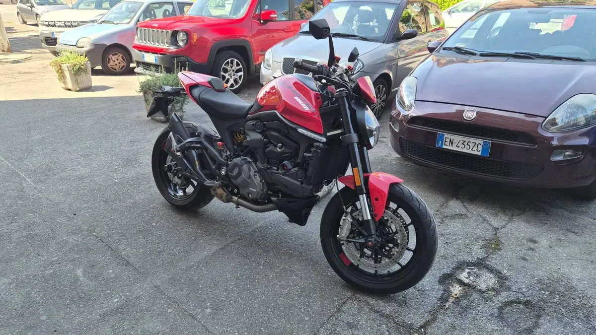 Ducati Monster 937 + (2021 - 25) 