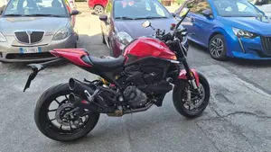 Ducati Monster 937 + (2021 - 25)  (2)