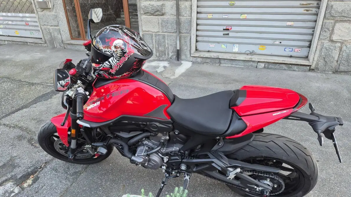 Ducati Monster 937 + (2021 - 25)  (3)