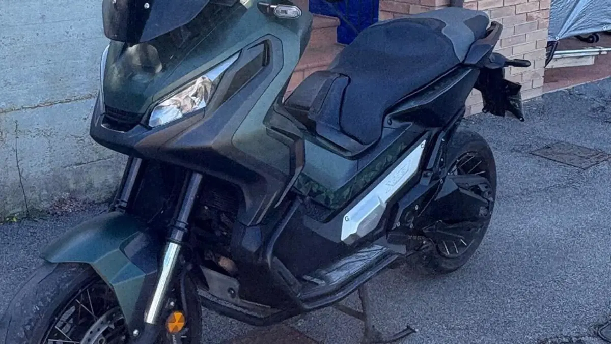 Honda X-ADV 750 (2017)  (2)