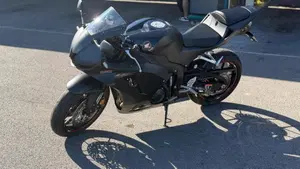 Honda CBR 600 RR (2024 - 26)  (6)