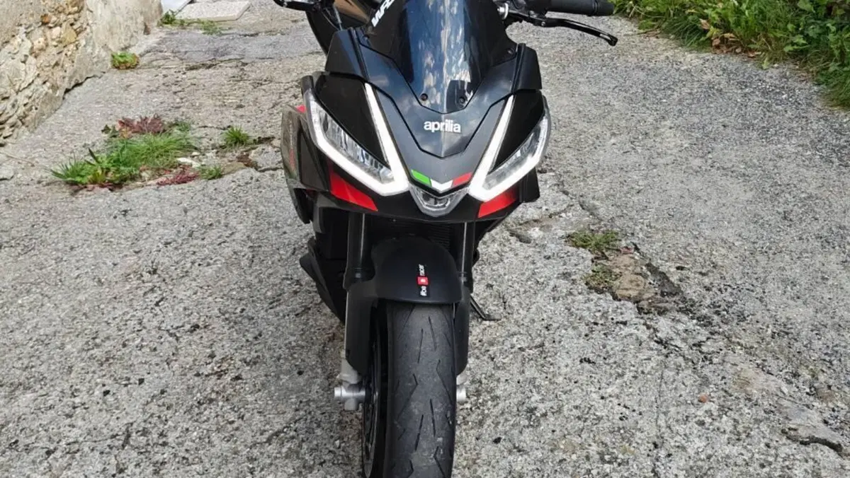 Aprilia Tuono 660 Factory (2022 - 24)  (4)