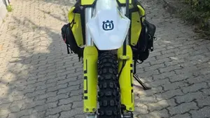 Husqvarna 701 Enduro (2023 - 25)  (2)