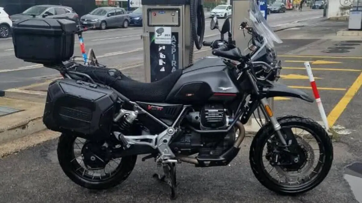 Moto Guzzi V85 TT (2021 - 23) 