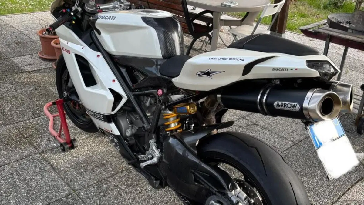 Ducati 848 (2007 - 13)  (4)