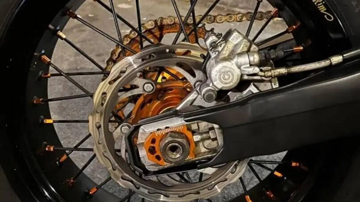 KTM 125 EXC (2010)  (4)