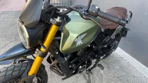 Moto Morini SEIEMMEZZO SCR (2022 - 26)  (12)