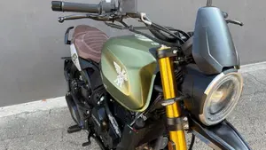 Moto Morini SEIEMMEZZO SCR (2022 - 26)  (13)