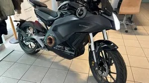 VMoto Stash (2023 - 26)  (3)