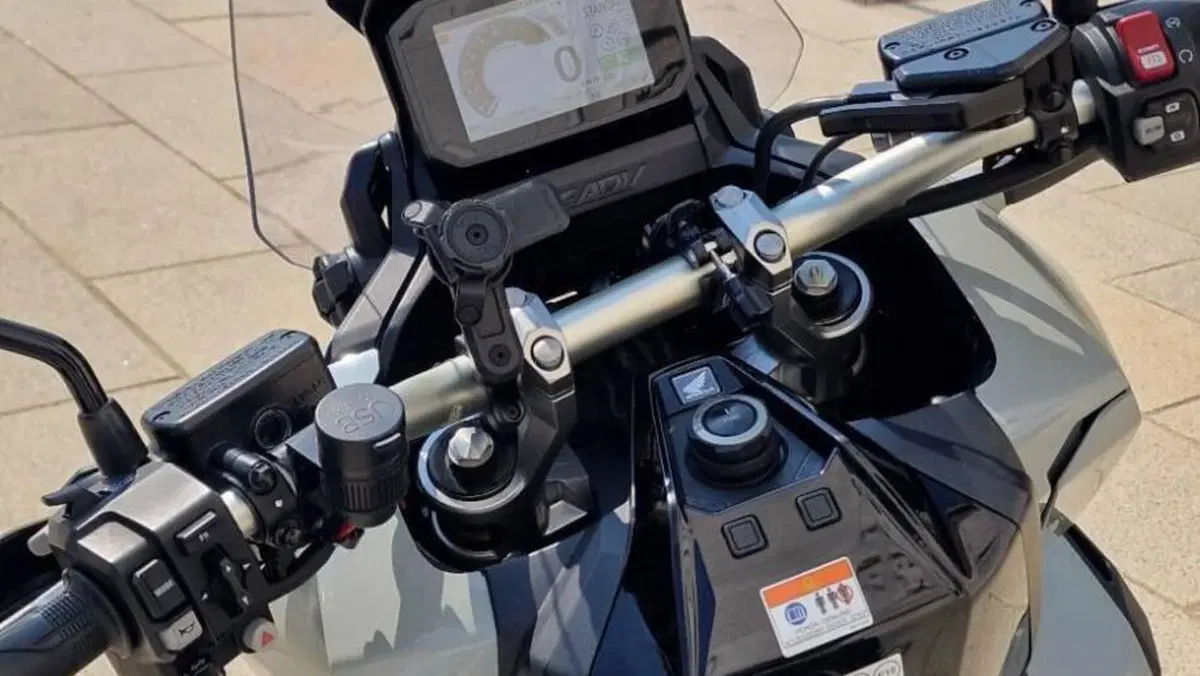 Honda X-ADV 750 DCT (2021 - 24)  (3)