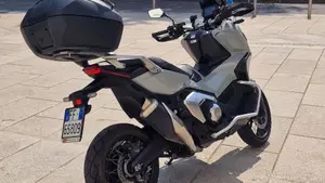 Honda X-ADV 750 DCT (2021 - 24)  (5)