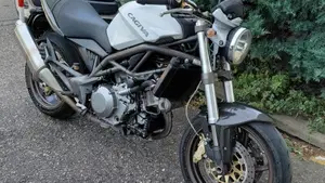 Cagiva Raptor 1000 (2000 - 05)  (2)