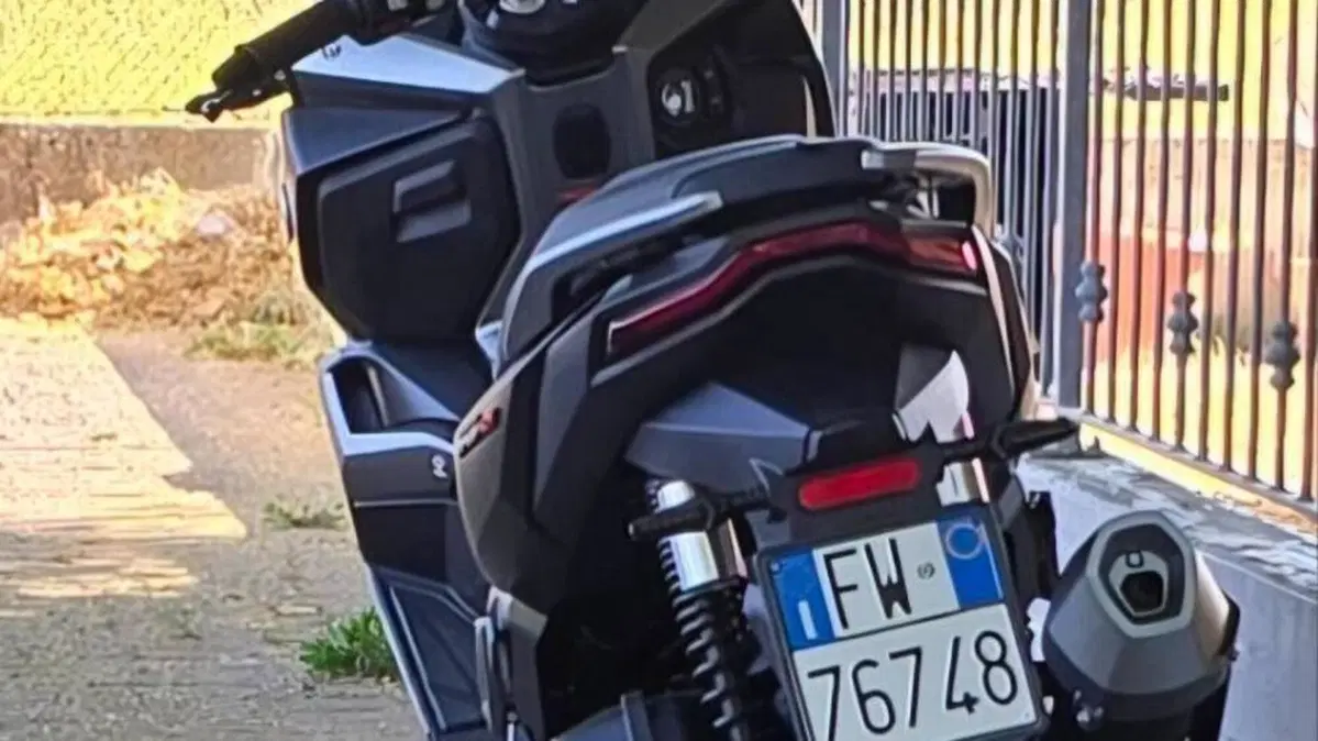 Voge Sfida SR1 ADV (2023 - 26)  (3)