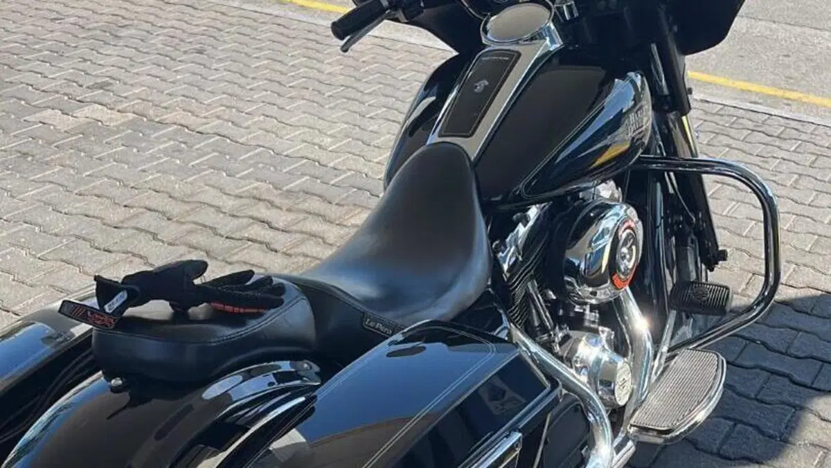 Harley-Davidson 1690 Electra Glide Classic (2010 - 12) - FLHTC  (2)