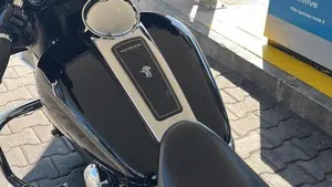 Harley-Davidson 1690 Electra Glide Classic (2010 - 12) - FLHTC  (3)