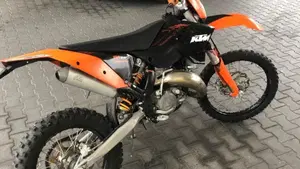 KTM 125 EXC (2009)  (5)