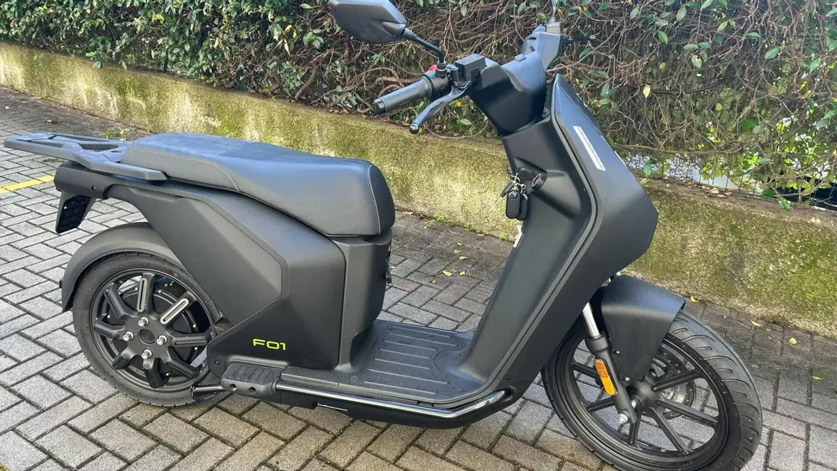 VMoto F01 L1 (2023 - 24)  (3)