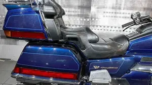 Honda GL 1500 SE Gold Wing (1991 - 02)  (4)