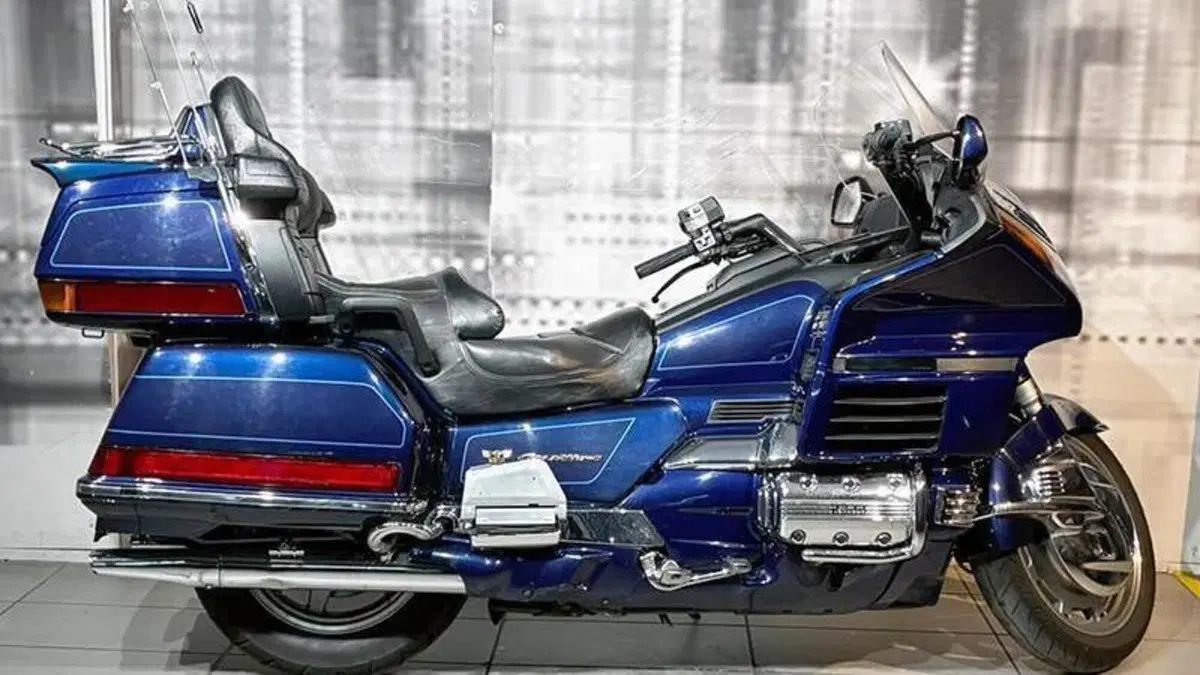 Honda GL 1500 SE Gold Wing (1991 - 02)  (8)