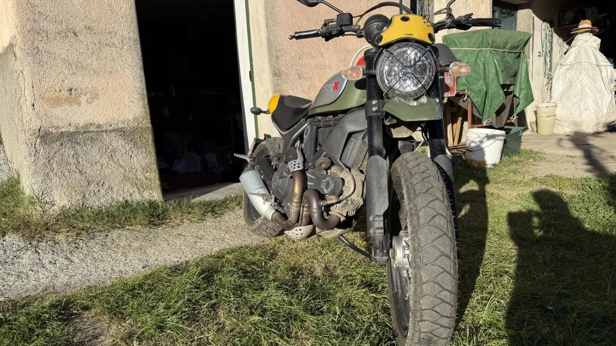 Ducati Scrambler 800 Urban Enduro (2015 - 16) 