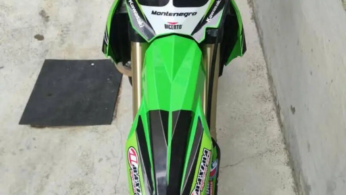 Kawasaki KX250 (2024)  (7)