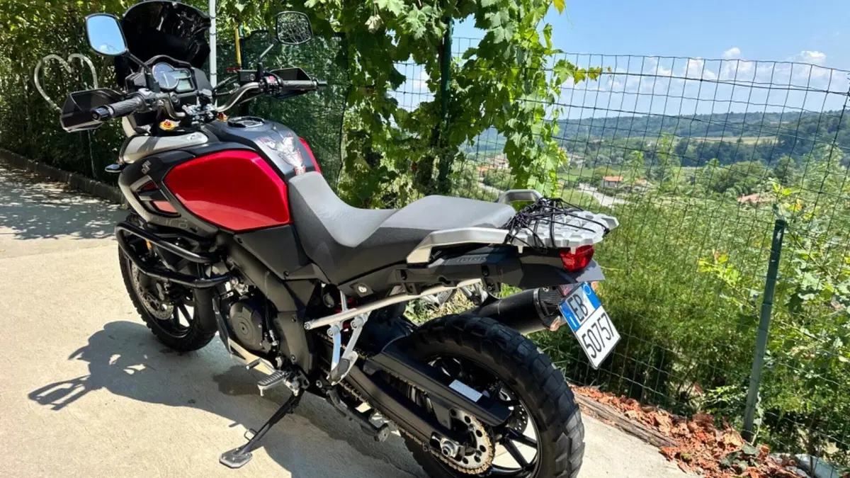 Suzuki V-Strom 1000 ABS (2014 - 17)  (2)