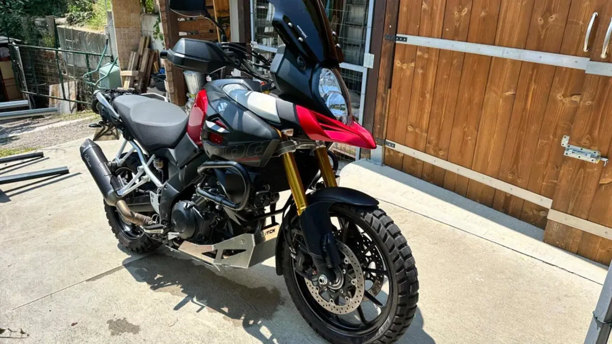 Suzuki V-Strom 1000 ABS (2014 - 17)  (4)
