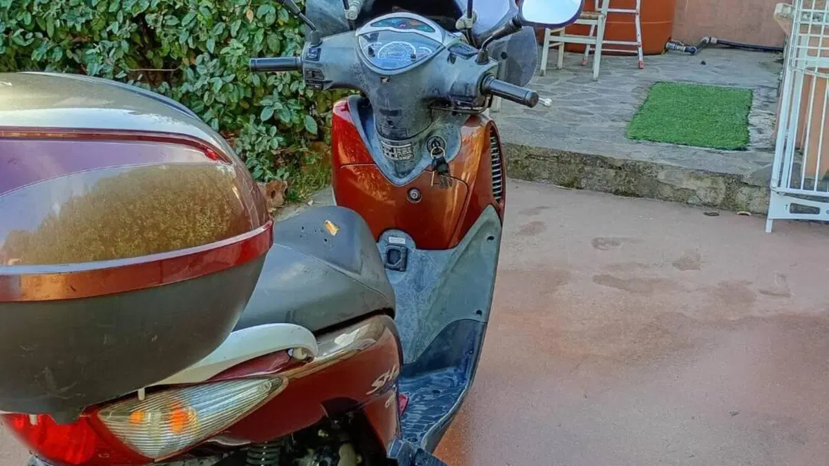 Honda SH 150i (2005 - 08)  (5)