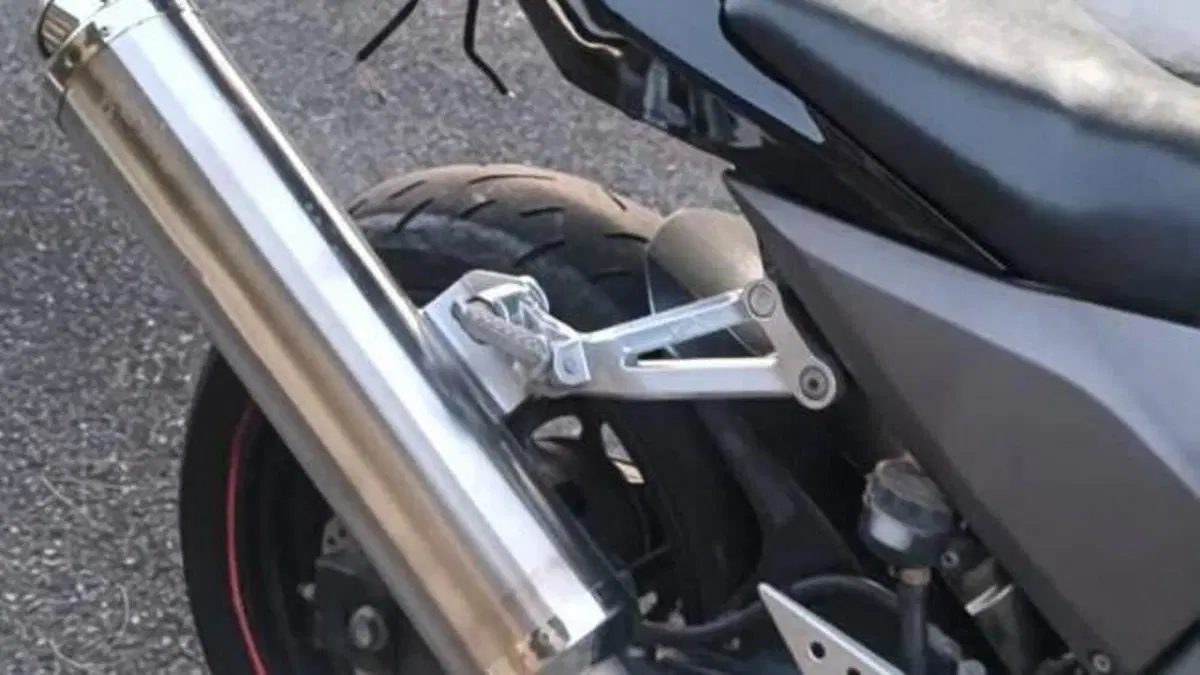 Kawasaki Z 750 (2003 - 06)  (3)