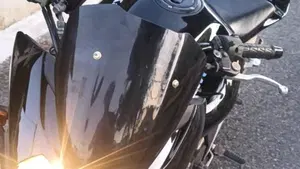 Kawasaki Z 750 (2003 - 06)  (4)
