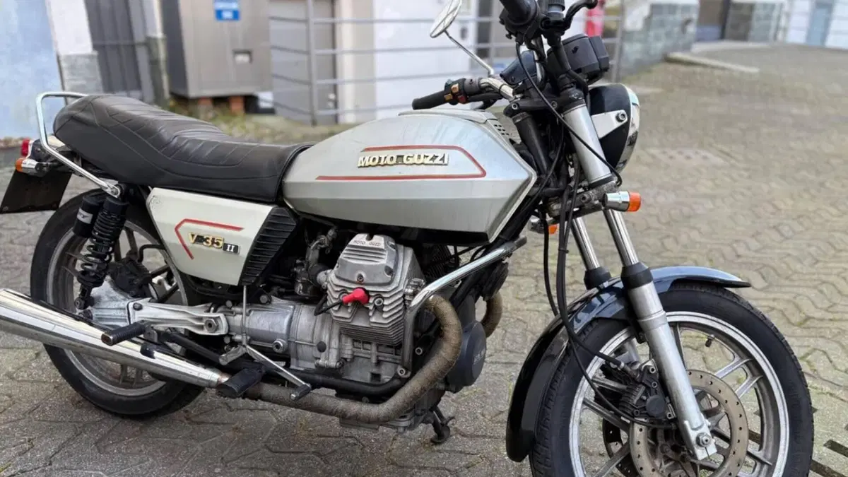 Moto Guzzi   (3)