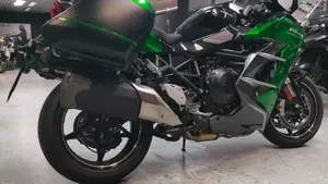 Kawasaki Ninja H2 SX SE Tourer (2024 - 27)  (3)
