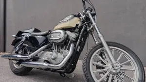 Harley-Davidson 883 Custom (2001 - 05) - XL 53C 