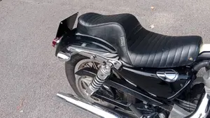 Harley-Davidson 883 Custom (2001 - 05) - XL 53C  (3)