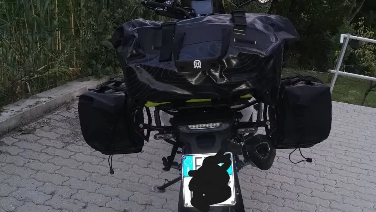 Husqvarna Norden 901 (2022 - 26)  (3)