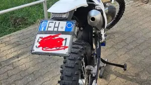 Husqvarna TE 300i (2023)  (4)