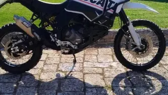 Ducati DesertX (2022 - 25) usata