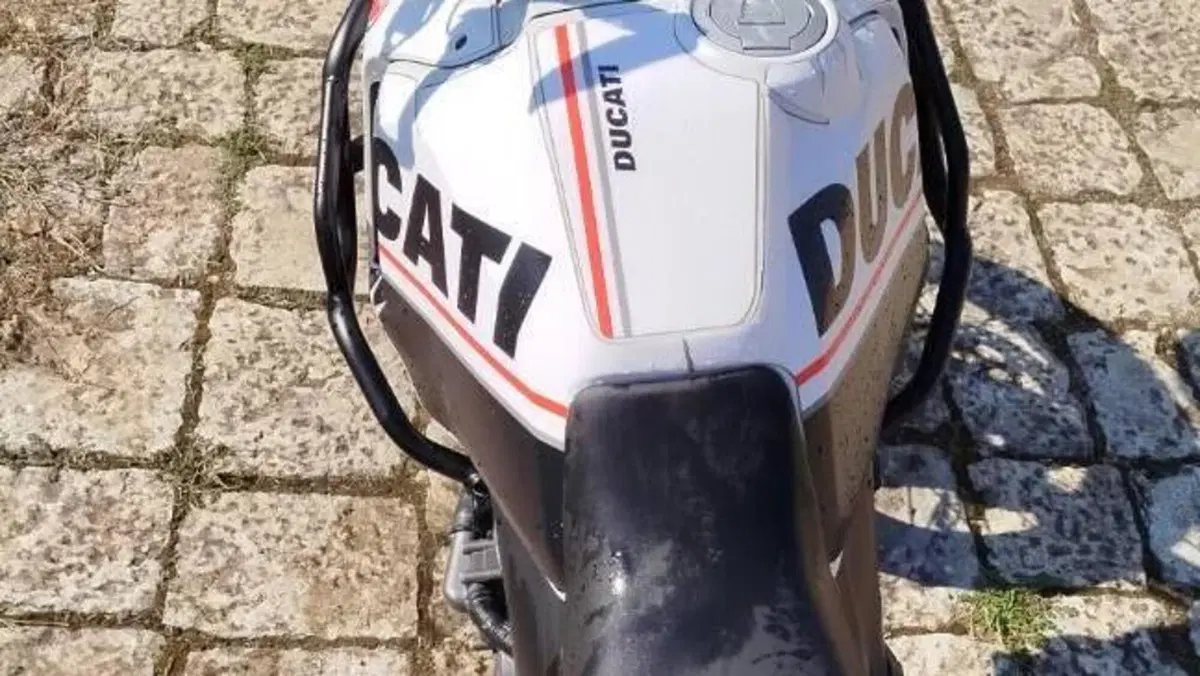 Ducati DesertX (2022 - 25)  (4)