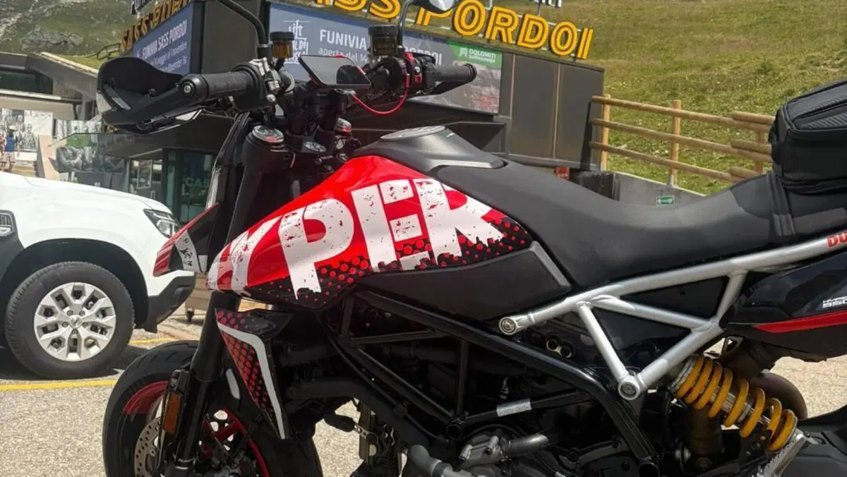 Ducati Hypermotard 950 RVE (2022 - 25)  (8)