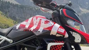 Ducati Hypermotard 950 RVE (2022 - 25)  (11)