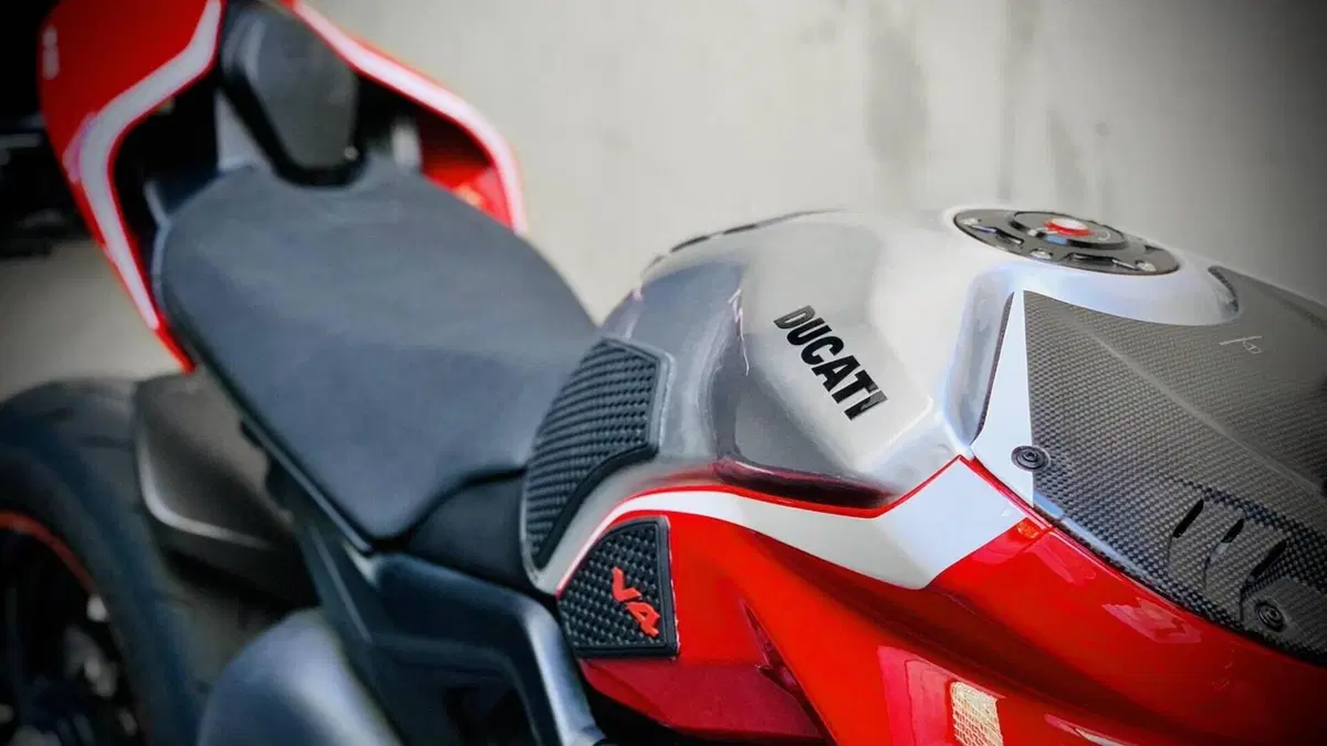 Ducati Streetfighter V4 1100 S (2021 - 22)  (7)