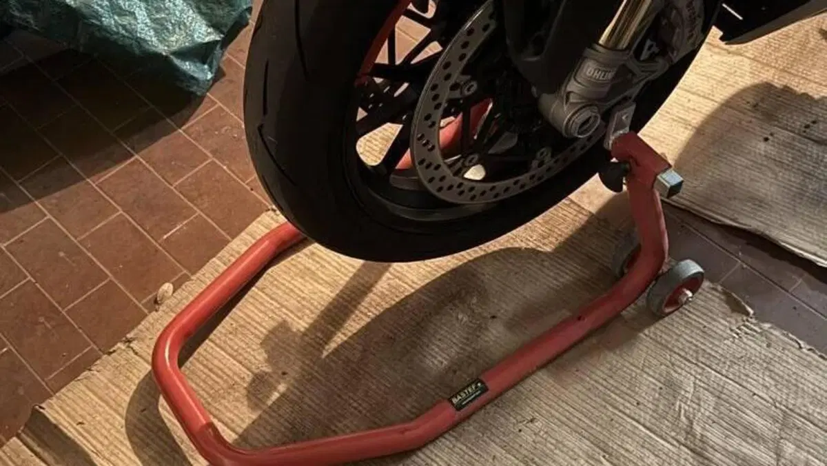 Ducati Streetfighter V4 1100 S (2021 - 22)  (17)