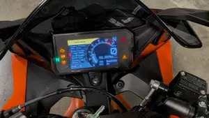 KTM RC 390 (2022 - 26)  (2)