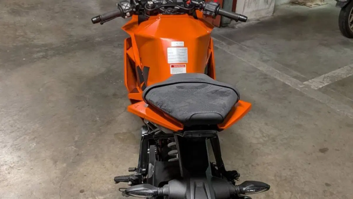 KTM RC 390 (2022 - 26)  (8)