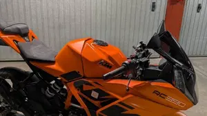 KTM RC 390 (2022 - 26)  (9)