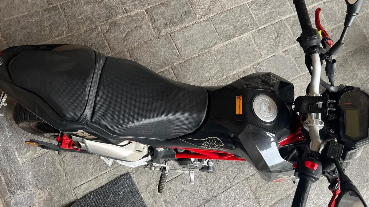Benelli Tornado Naked T 125 (2017 - 20)  (5)