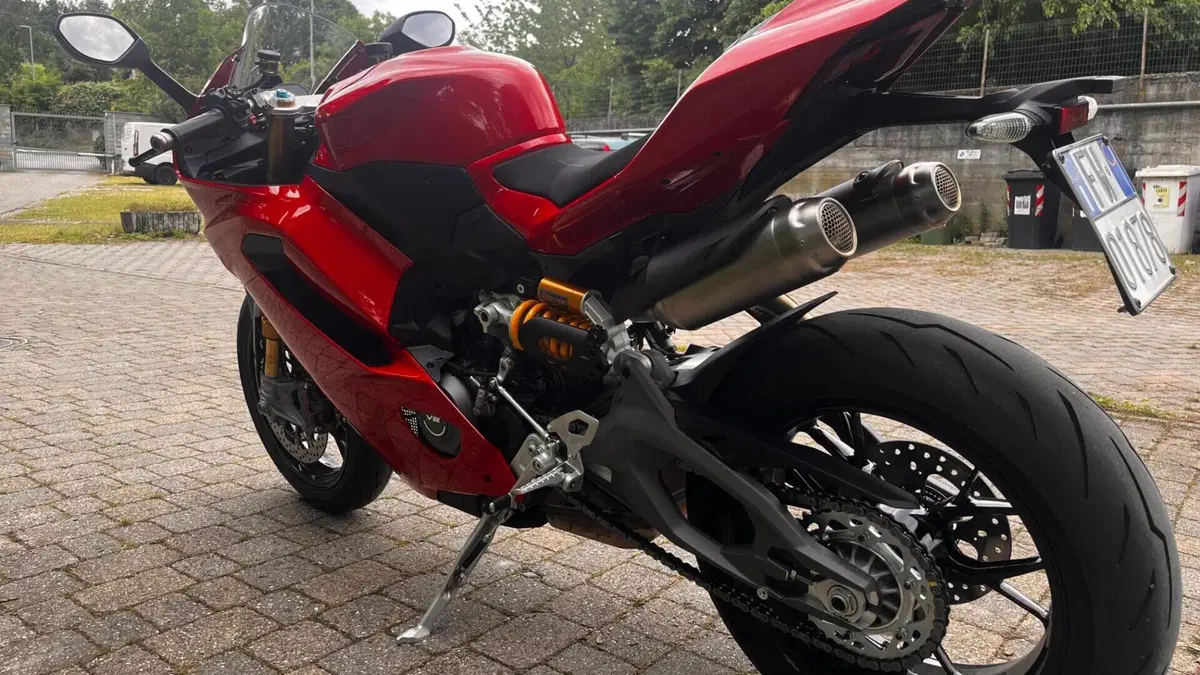 Ducati Panigale V2 S (2025 - 26)  (4)